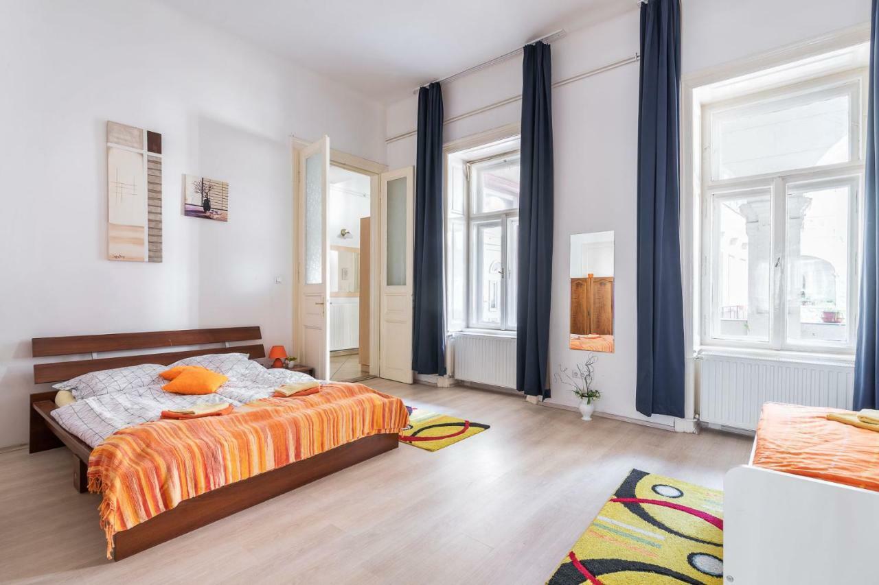 Izabella Home 2 Budapest Esterno foto